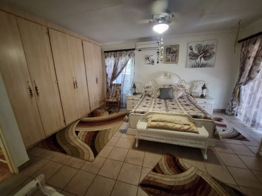 3 Bedroom Property for Sale in Oos Einde North West